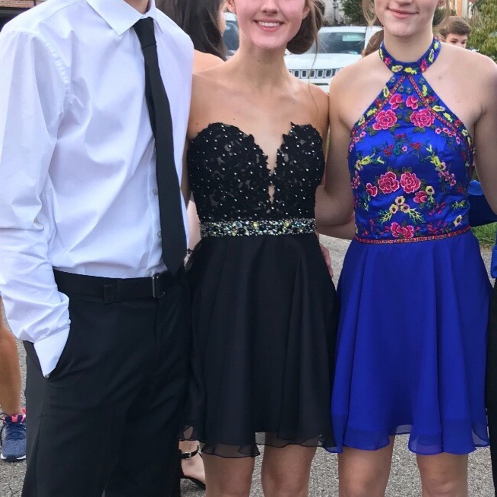 Homecoming dress: is a 0 fits a 00 or 2